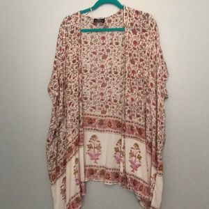 Angie floral kimono